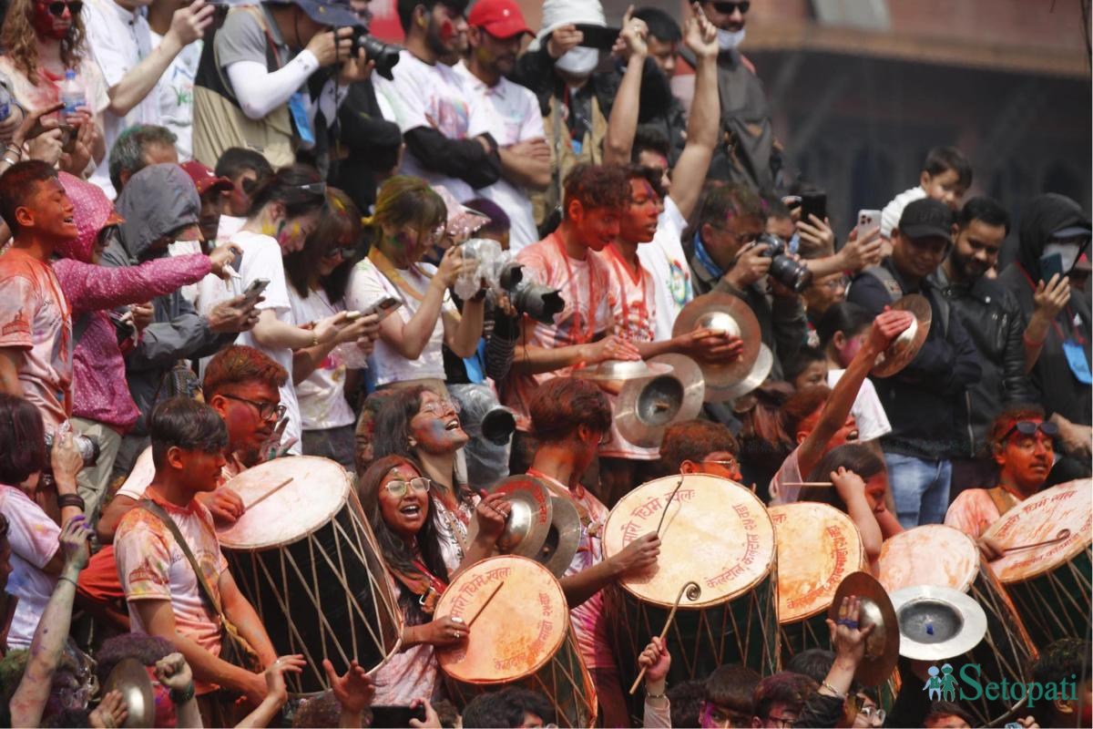 basantapur holi (13)-ink.jpeg